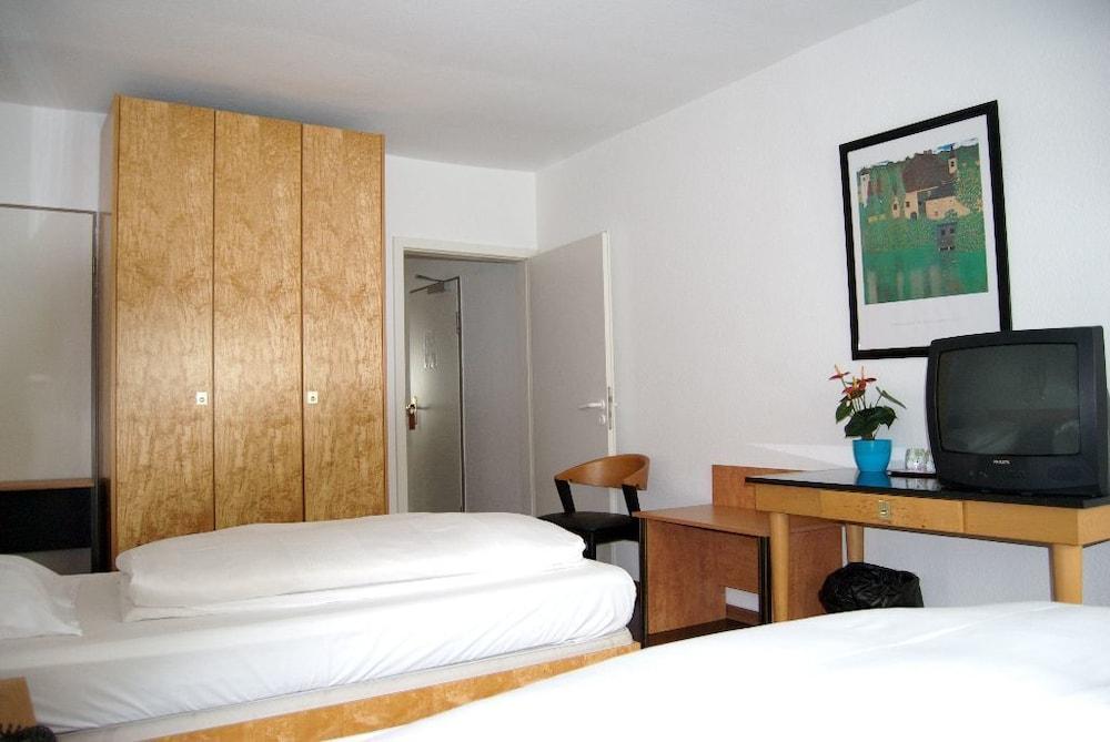 Rugs Hotel Duesseldorf Exteriör bild